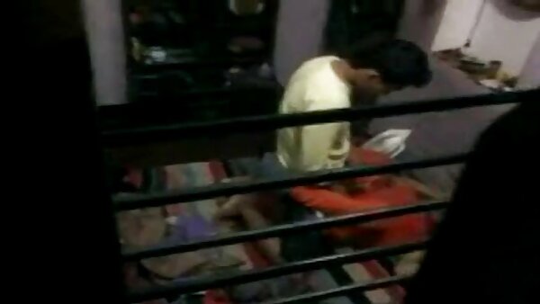 التدخين الساخنة وقحة أفريل قاعة يعطي افلام سكس عائلي قديم رئيس ويحصل بوسها يمسح
