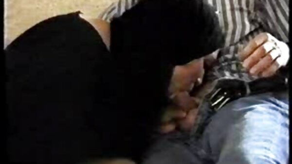 الدوار مثير الآسيوية يحب الحصول على وجهها كل افلام سكس كلاسيكي قديم الرطب والقذرة