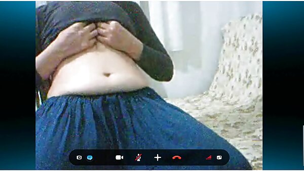 لاتينا قنبلة فاليري ريوس الحيوانات الأليفة بوسها حتى انها سكس قديم عائلي cums