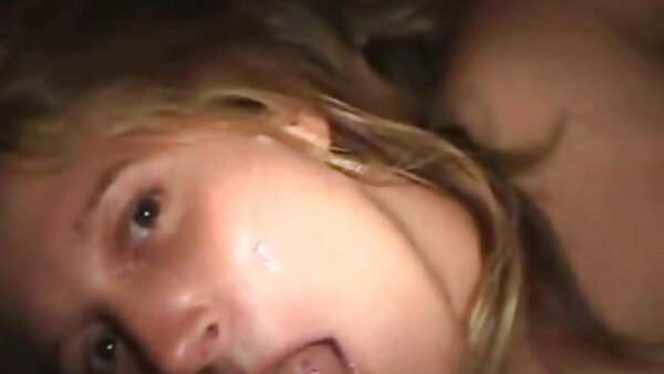 عارضة الأزياء اليابانية المذهلة يوكو ماتسوجان فيلم سكس فرنسي قديم مترجم تقف على الكاميرا لتظهر مظهرها الجذاب