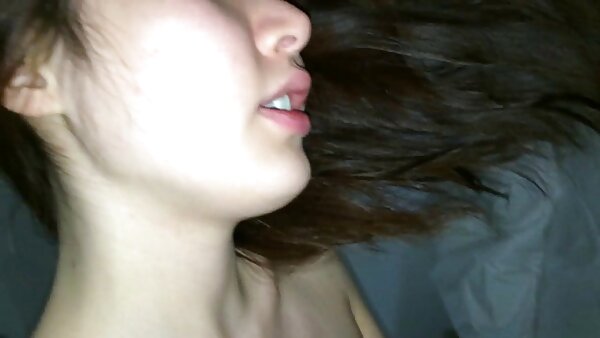 صديقة سمراء نحيفة تحب أن يمارس الجنس افلام سكس محارم قديم كما هو الحال في الأفلام الإباحية