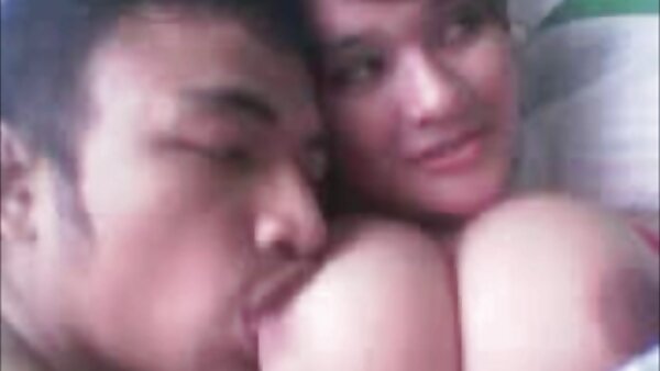 إثارة التدليك الزلق بواسطة يوري سكس كلاسيكي قديم مترجم أمامي
