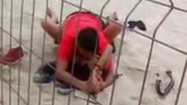 فاتنة الكولومبية سكس قديم مترجم عربي الأزيز توضح الأشياء الجيدة لها