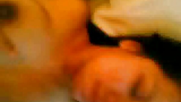 خنثى عاهرة بينيلوب تفضل ذلك أكثر سخونة سكس قديم مترجم