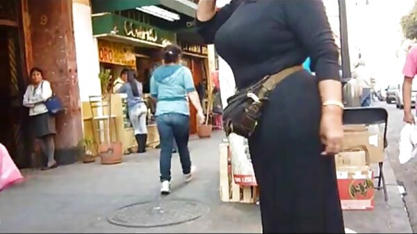 فتاة سكس محارم قديم شقية فيرا لديها أسلوب هزلي عاطفي يمارس الجنس في الهواء الطلق