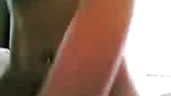 سمراء طويلة الشعر راندي رايت سكس عائلي قديم الجلوس على الوجه و footjob