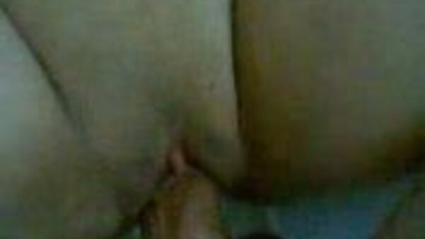 حار سكس تابو قديم لاتينا فاليري الصيف تظهر لها الثدي رائع