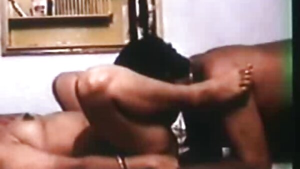 تواجه كريستال سامرز الشغوفة مواقف في سكس قديم مترجم عربي المكتب