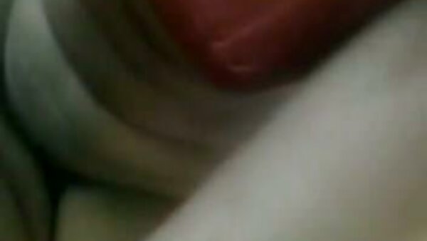 أبريل سكس كلاسيكي قديم مترجم عربي بلو تشعر بالدفء وتستمني صغارها