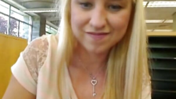 Hussy jade ساكي سكس عائلي قديم أوشيدا هي لعبة مارس الجنس في عمل مداعبة ثلاثي